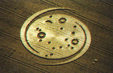 West Stowell, Wiltshire, "Galaxy" discovered July 23, 1994 in wheat. Photograph © 1994 by Chad Deetken.