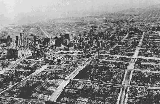 This photograph, taken by George Lawrence from a series of aerial kites five weeks after the great earthquake of April 18, 1906, shows the devastation brought on the city of San Francisco by the quake and subsequent fire. The view is looking over Nob Hill toward business district, South of the Slot, and the distant Mission. The Fairmont Hotel, far left. dwarfs the Call Building. Source: Steinbrugge Collection of UC Berkeley Earthquake Engineering Research Center. Photo courtesy of Harry Myers.
