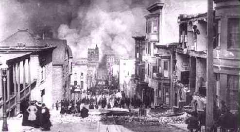 The earthquake hit at 5:12 a.m. local time on April 18, 1906. This photograph shows Sacramento Street as fire approaches. Source: Steinbrugge Collection of UC Berkeley Earthquake Engineering Research Center. Photograph by Arnold Genthe.