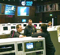 ESOC's Main Control Room (MCR) at 14:12 CET, 14 January 2005, as flight control staff wait for first data from Huygens probe as it descended to Titan's surface.