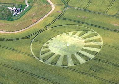 West Kennett Longbarrow near Silbury Hill, Wiltshire, reported July 13, 2004. Aerial © 2004 by James Willard-Smith, Jr.