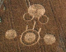 Upper large circle and two rings: "medicine drum." Lower ring, lines and three circles: "medicine shield." Aerial photograph © 2003 by Jeffrey Wilson.