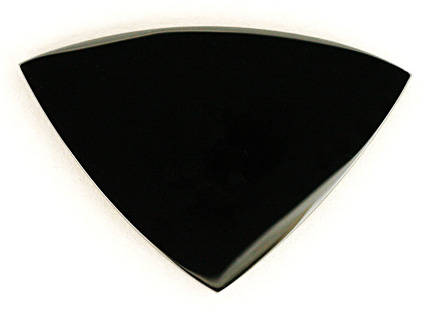 Black onyx stone from Brazil. Image by Heartofstonestudio.com.