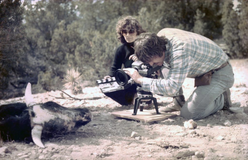 Producer-writer-director-editor-reporter Linda Moulton Howe in October 1979, filmed a
mutilated bull in Walsenburg, Colorado, with cameraman Richard Lerner. Law enforcement said that “the
perpetrators of the animal mutilations are creatures from outer space.” Photograph by audioman Mark O'Kane.