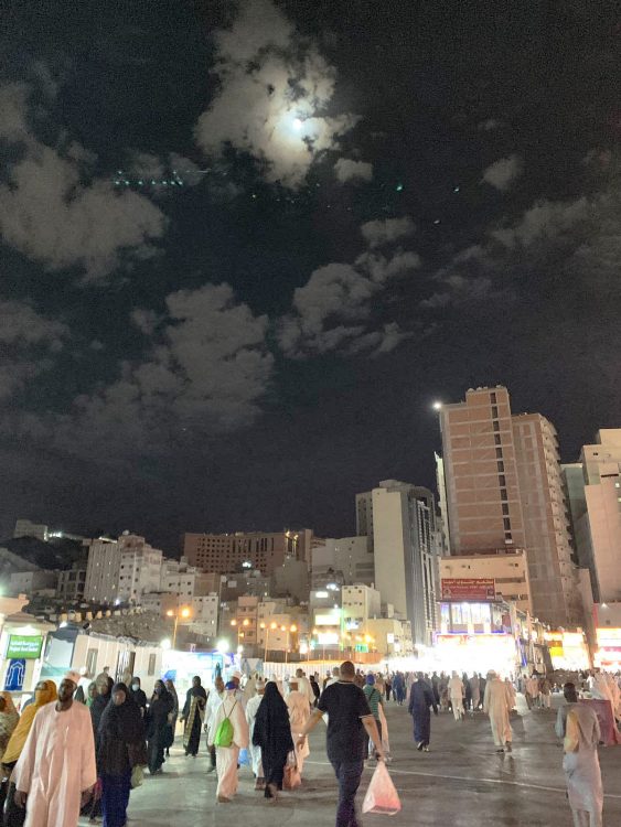 August 7, 2019, downtown Mecca two days before the Hajj pilgrimage to the Great Mosque began. Photographer is Imran......who had a new iPhone and was taking many photos as he walked in the city and had just passed the Bldg when he took this photo and the second one below. 