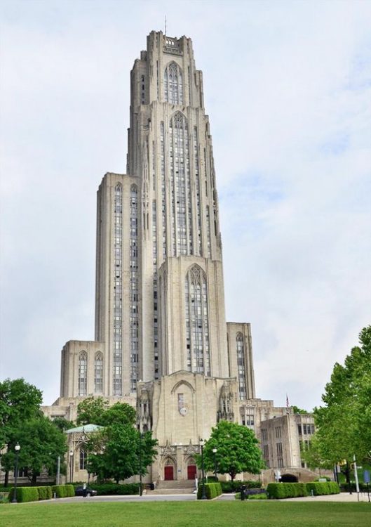 Cathedral of Learning, University of Pittsburgh, in western Pennsylvania.