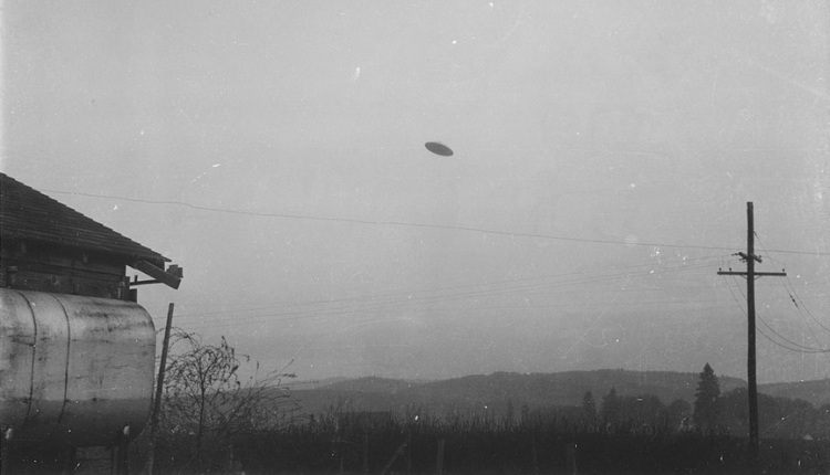 UFO photograph taken in 1950, by Paul Trent in McMinnville, Oregon.